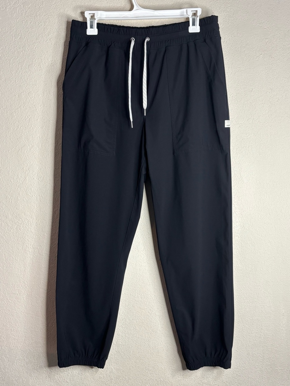 Vuori Miles Joggers black VW481 size medium